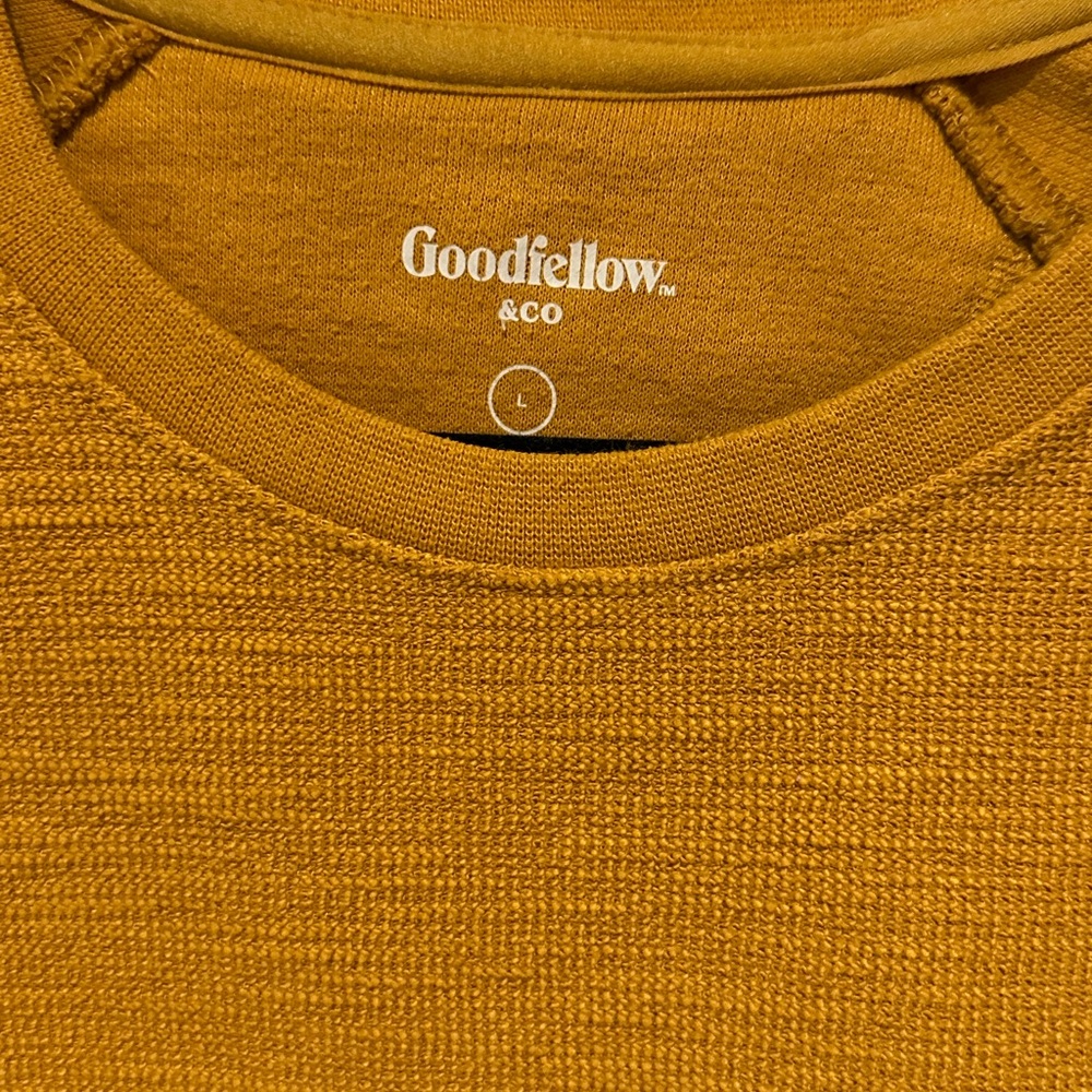 Goodfellow sweater mustard color L